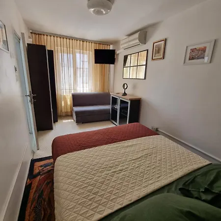 Appartement Centru 2 *